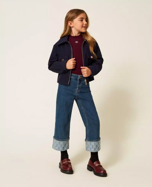 Twinset Milano girls fijngebreid col truitje met goud logo in de kleur burgundy bordeaux rood